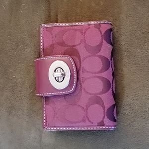 Coach Turnlock Small Wallet